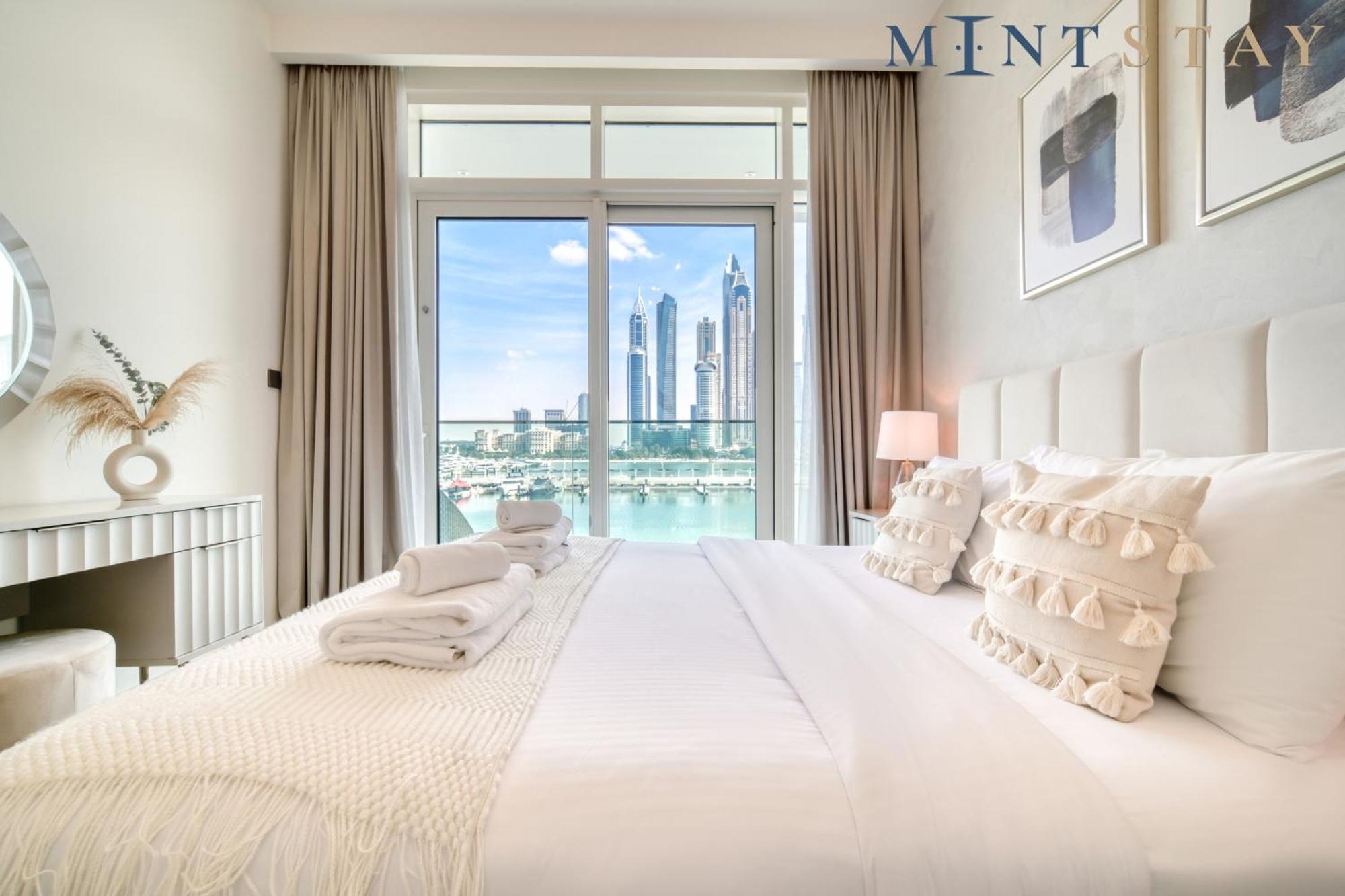 Sunrise Bay, Emaar Beachfront Dubai Harbour - Mint Stay Exterior photo